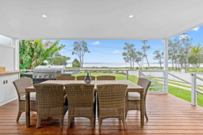 Absolute Foreshore Lakeside Cottage Killarney